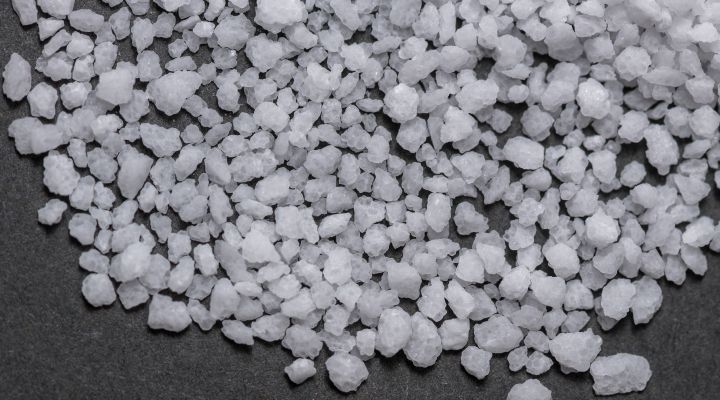 Krištáľovo čistý riad s kvalitnou soľou do umývačky